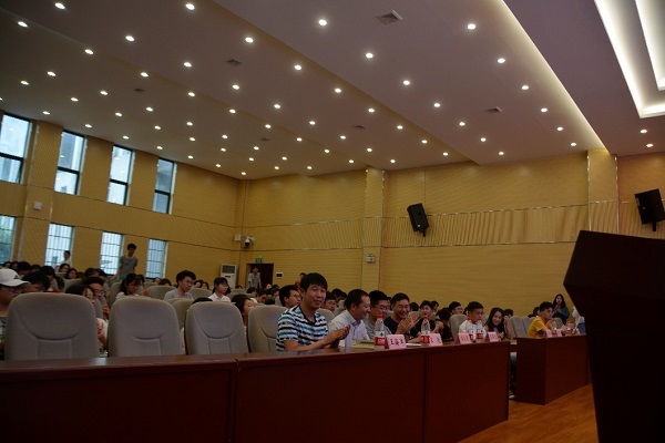 新闻4-4.jpg 新闻4-4.jpg